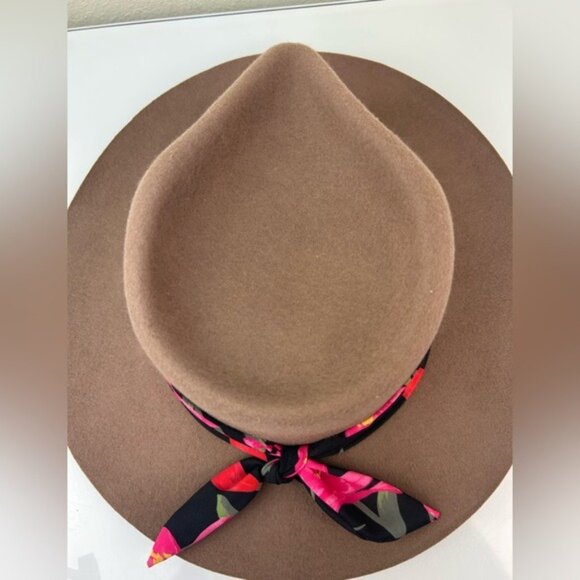 Wyeth x Frida Kahlo 100% Wool Brown Hat with Floral Scarf Detail main image 10